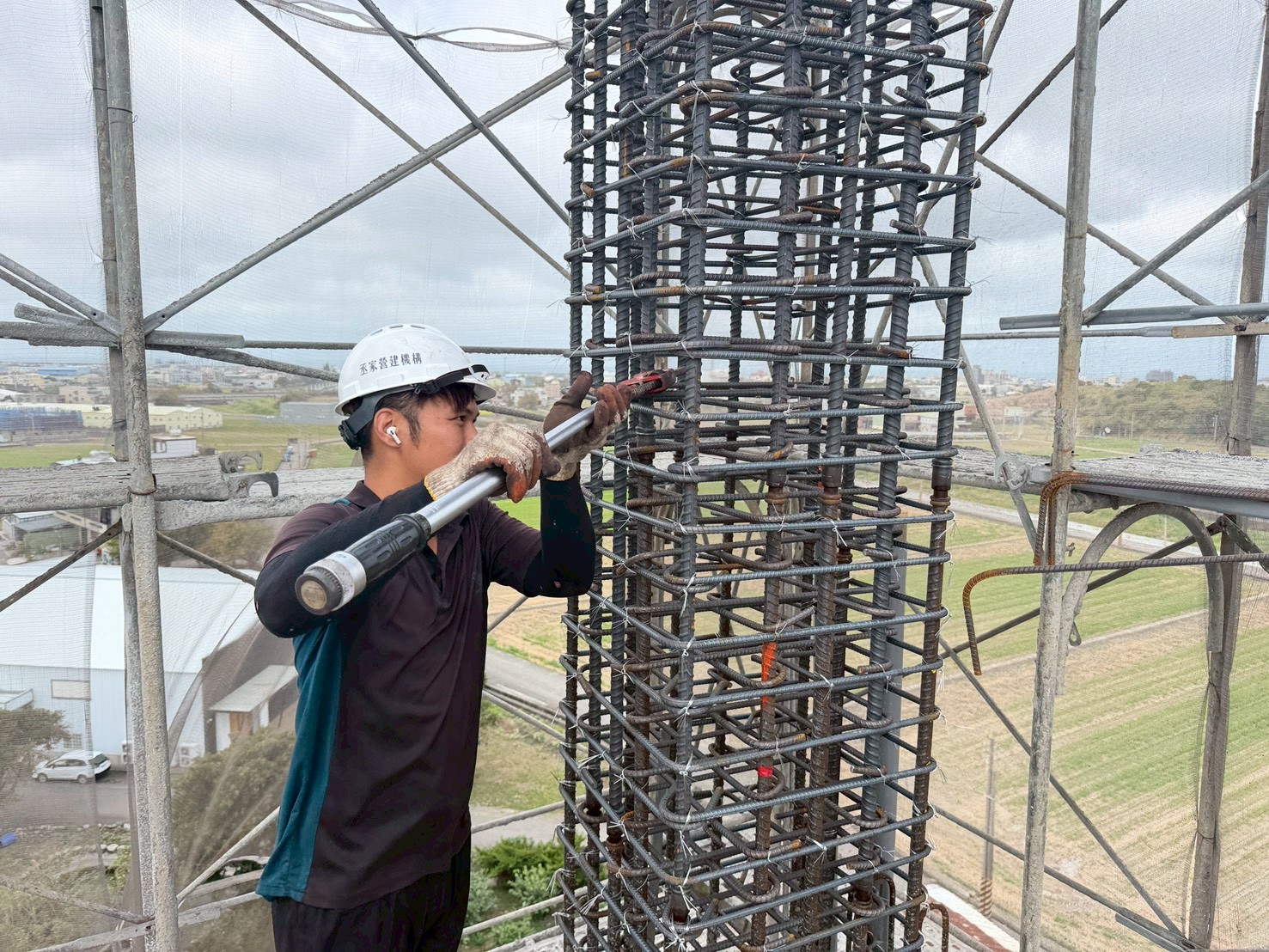 《發現苑麗》【8FL柱鋼筋扭力試驗】2025/12/30